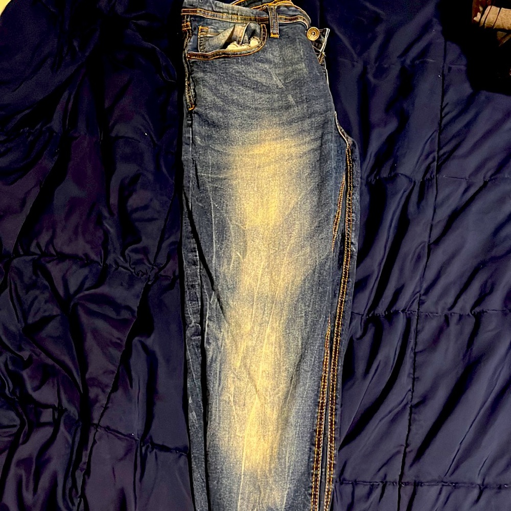 I am selling jeans